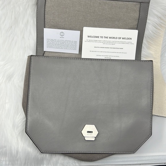 Weldon hexagon Weave Crossbody Silver Chain Link Bag Stone - Picture 2 of 10